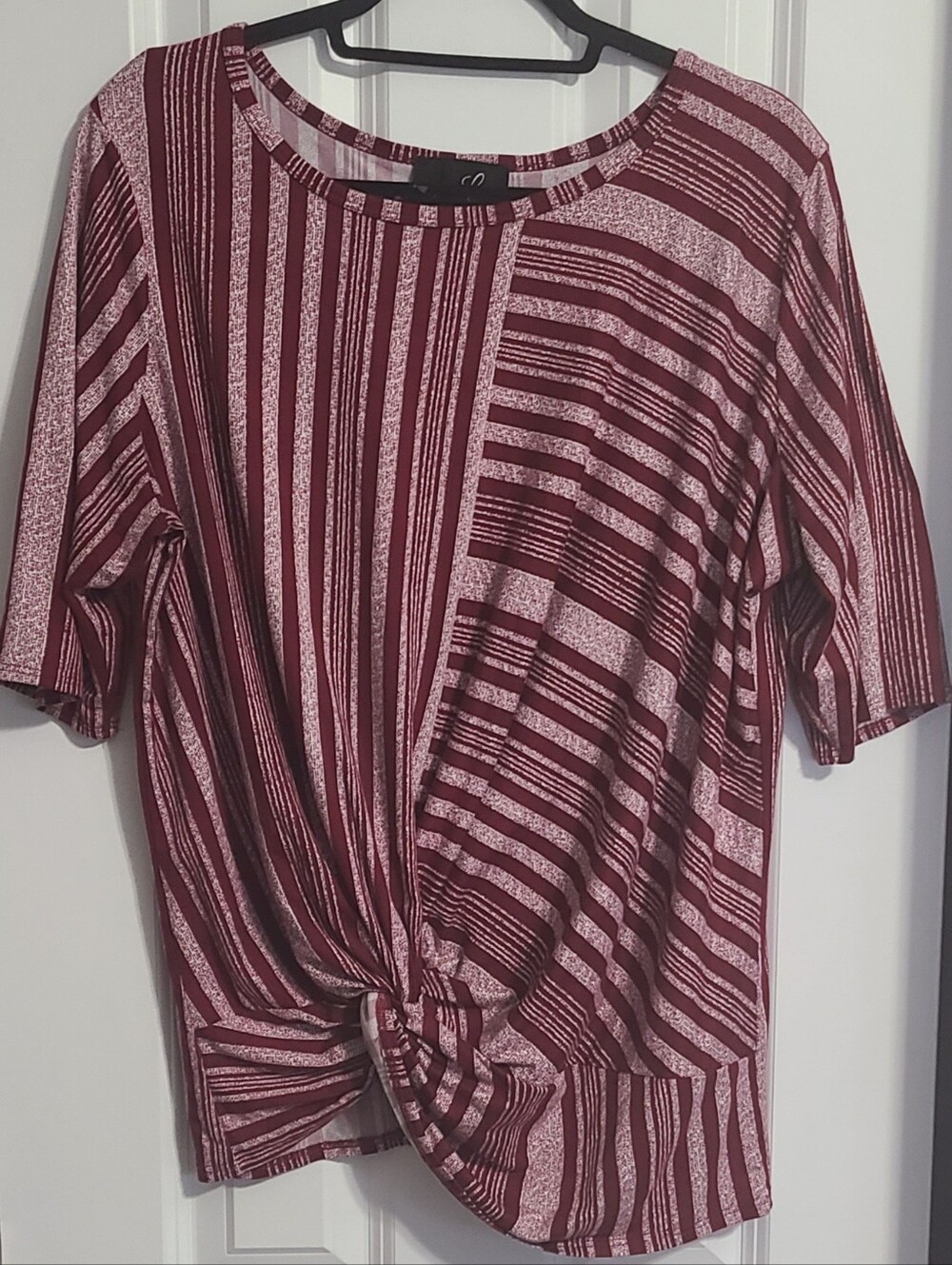 Striped Knot-Front Women’s Top - Burgundy
